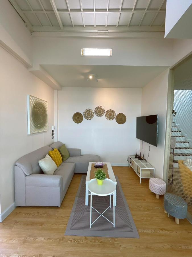 Anna Home@Lat Krabang Bangkok Bagian luar foto