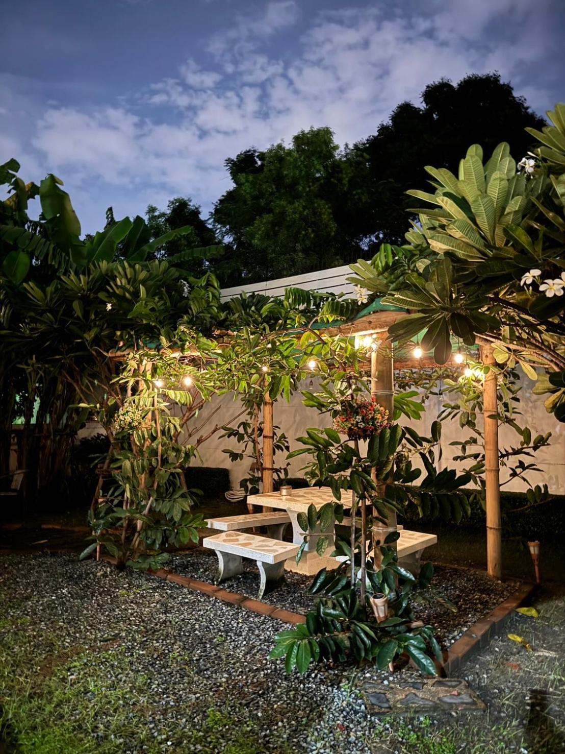 Anna Home@Lat Krabang Bangkok Bagian luar foto
